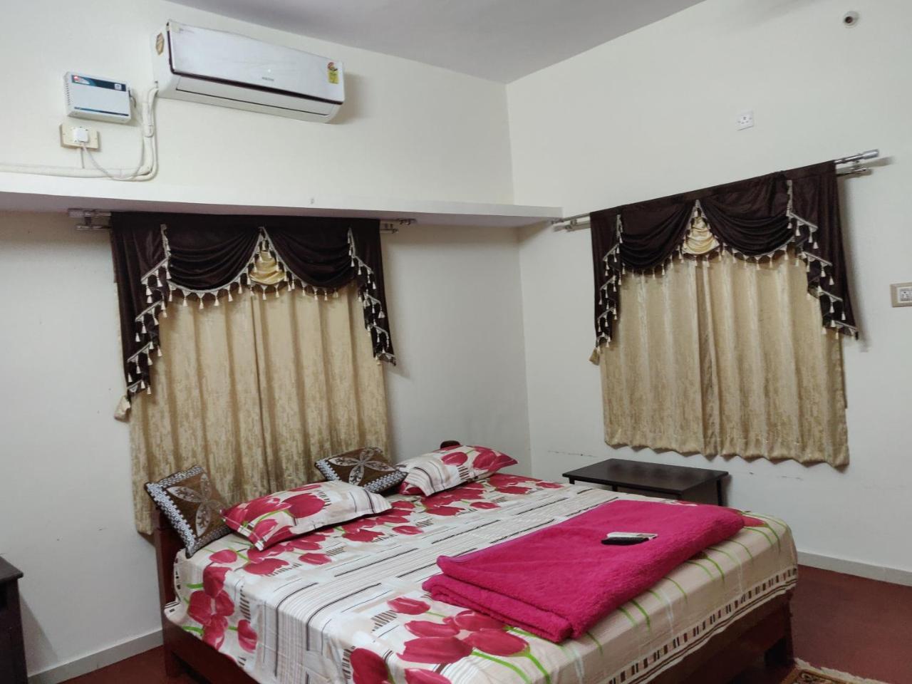 Hotel Srb Residency Tiruvannāmalai Exteriér fotografie