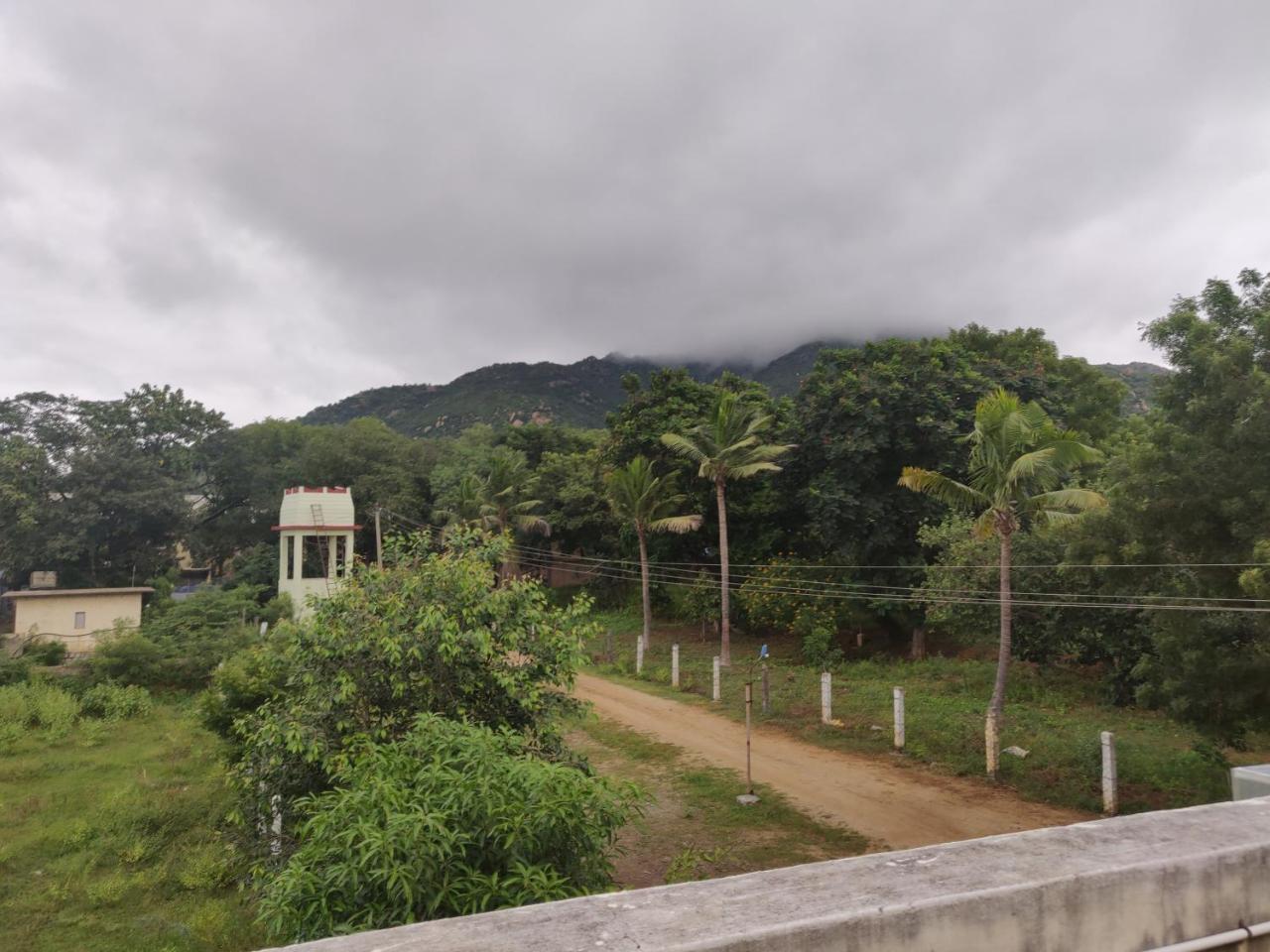 Hotel Srb Residency Tiruvannāmalai Exteriér fotografie
