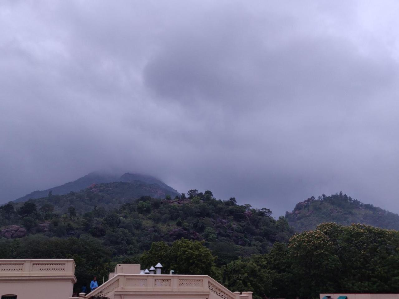 Hotel Srb Residency Tiruvannāmalai Exteriér fotografie